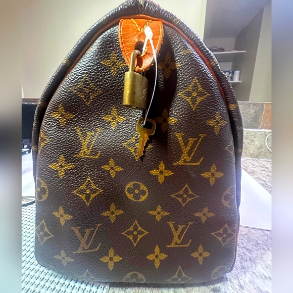 Preloved authentic speedy - Picture 3 of 4